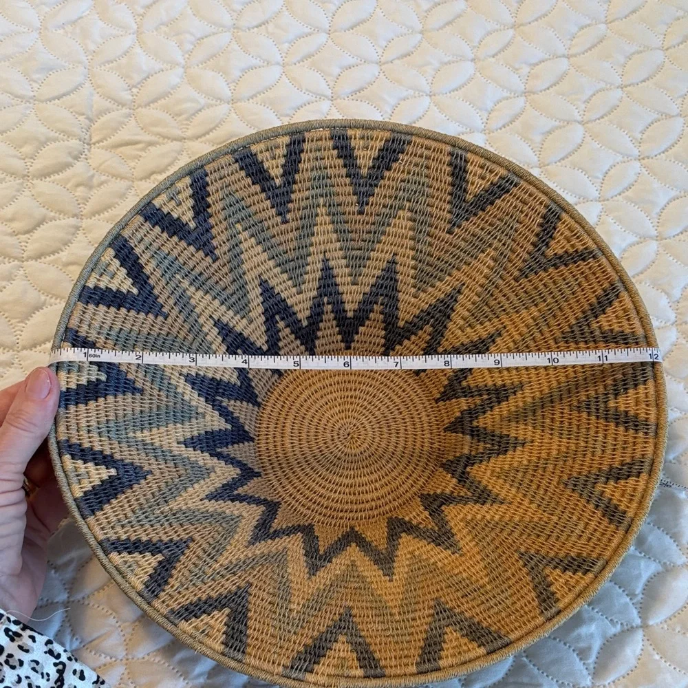 Hand Crafted African Coil Zigzag Pattern Basket in Tan and Blues Vintage?